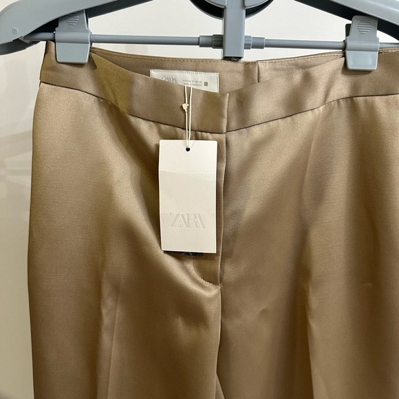 NWT Zara Women’s beige Satin Pants- M - Picture 2 of 7